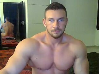 White Muscle Guy with Cute Cock Shows Off